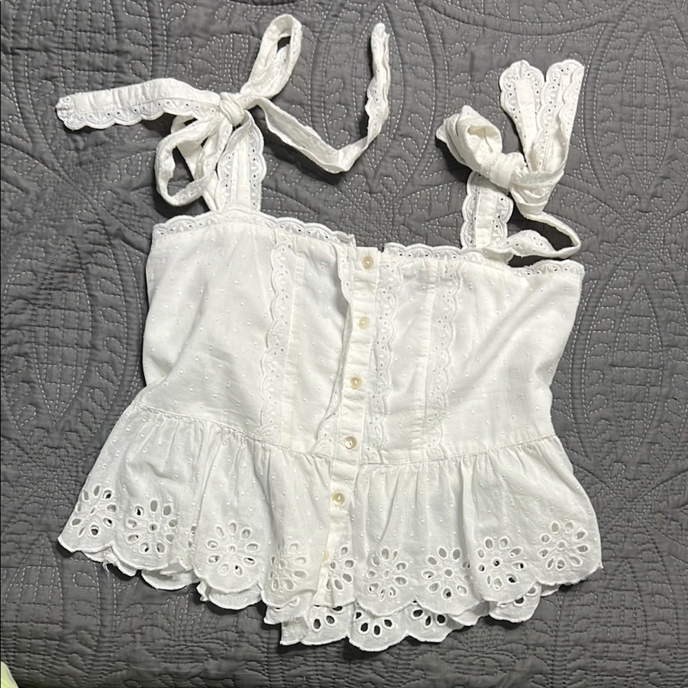 FARM Rio White Tie Front Peplum Crop Top